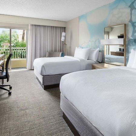 Courtyard By Marriott Fort Lauderdale North/Cypress Creek Exterior photo