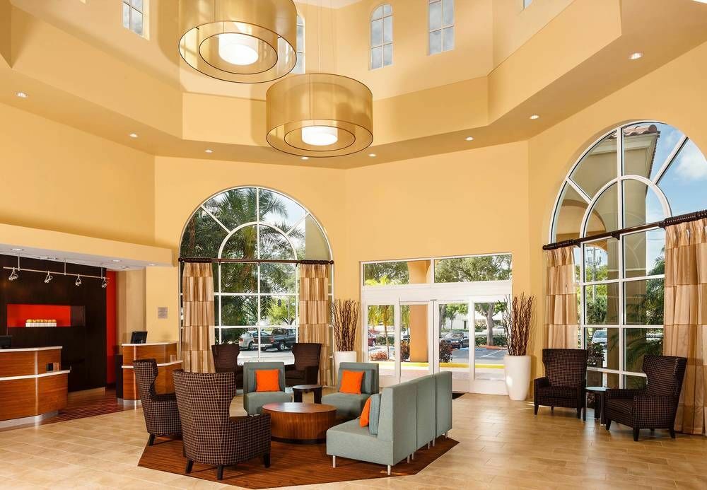 Courtyard By Marriott Fort Lauderdale North/Cypress Creek Exterior photo